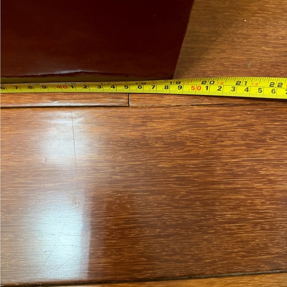 Gucci Deep Red gift with White Handles new - Picture 6 of 10